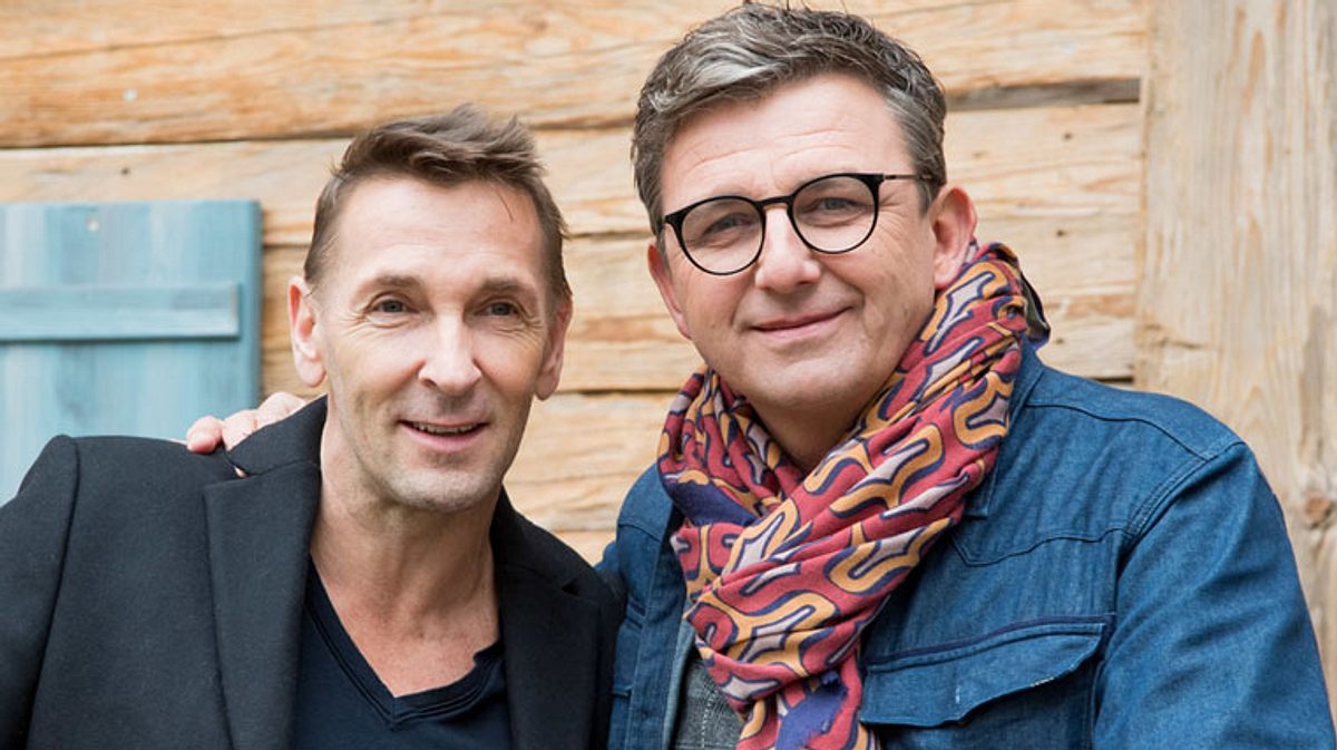 Mark Keller und Hans Sigl Mark Keller und Hans Sigl lächeln in die Kamera - trotz der privaten Beziehungs-Situation