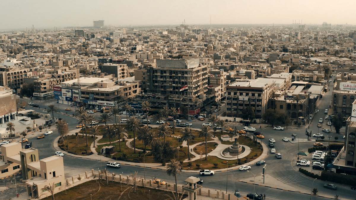 irans heimliche herrscher - die revolutionsgarden