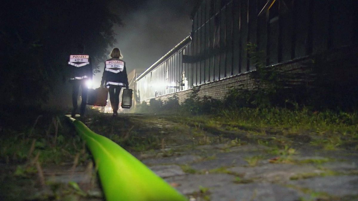 ermittler am tatort - einsatz für den kriminaldauerdienst