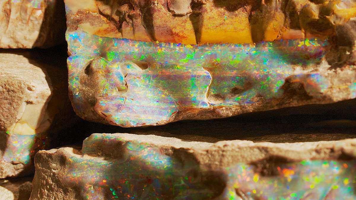 outback opal hunters - edelsteinjagd in australien