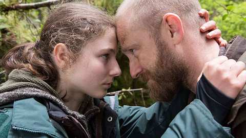 Leave No Trace Ben Foster und Thomasin McKenzie - Foto: 2018 Sony Pictures Entertainment Deutschland GmbH