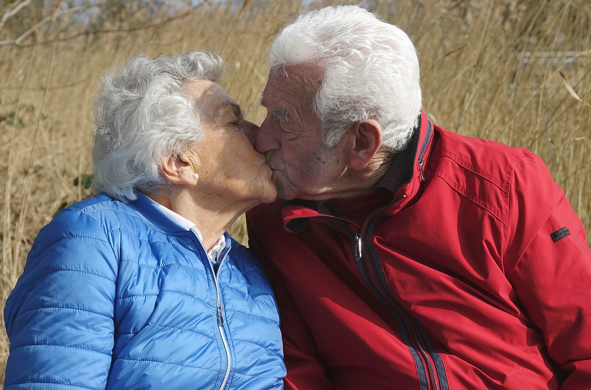 Eine Jahrhundertliebe eine jahrhundertliebe