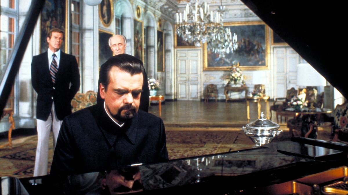 james bond 007 - moonraker