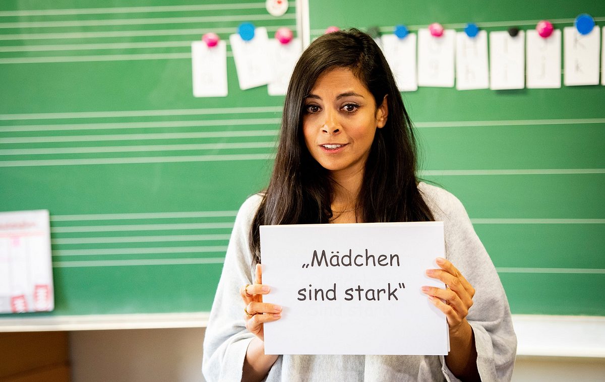 No More Boys and Girls mit Collien Ulmen-Fernandes