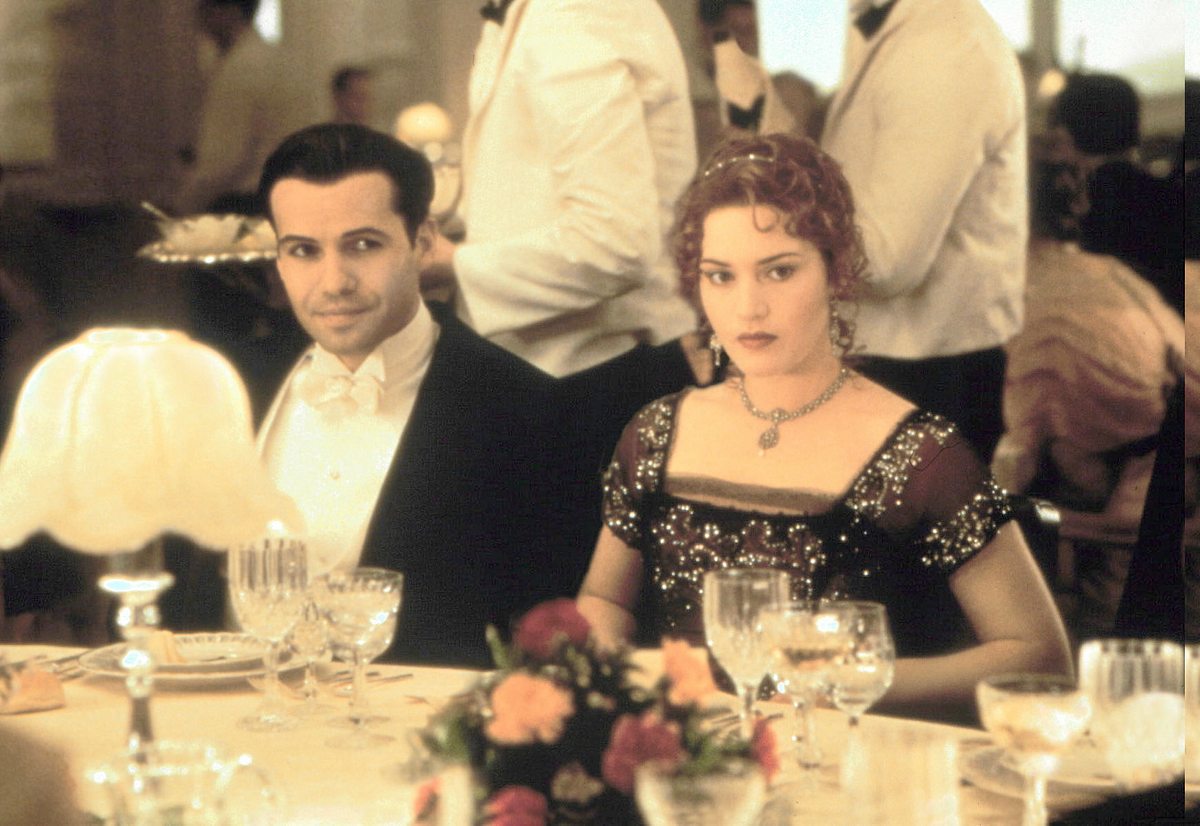 Six Feet Under - Gestorben wird immer six feet under - gestorben wird immer