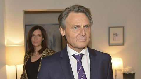 GZSZ: Endlich eine neue Liebe für Jo Gerner! - Foto: MG RTL D / Rolf Baumgartner