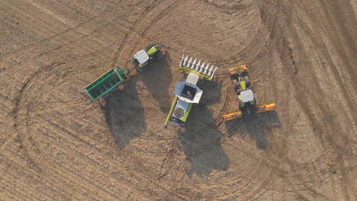 held des ackers - ein hightech-traktor entsteht