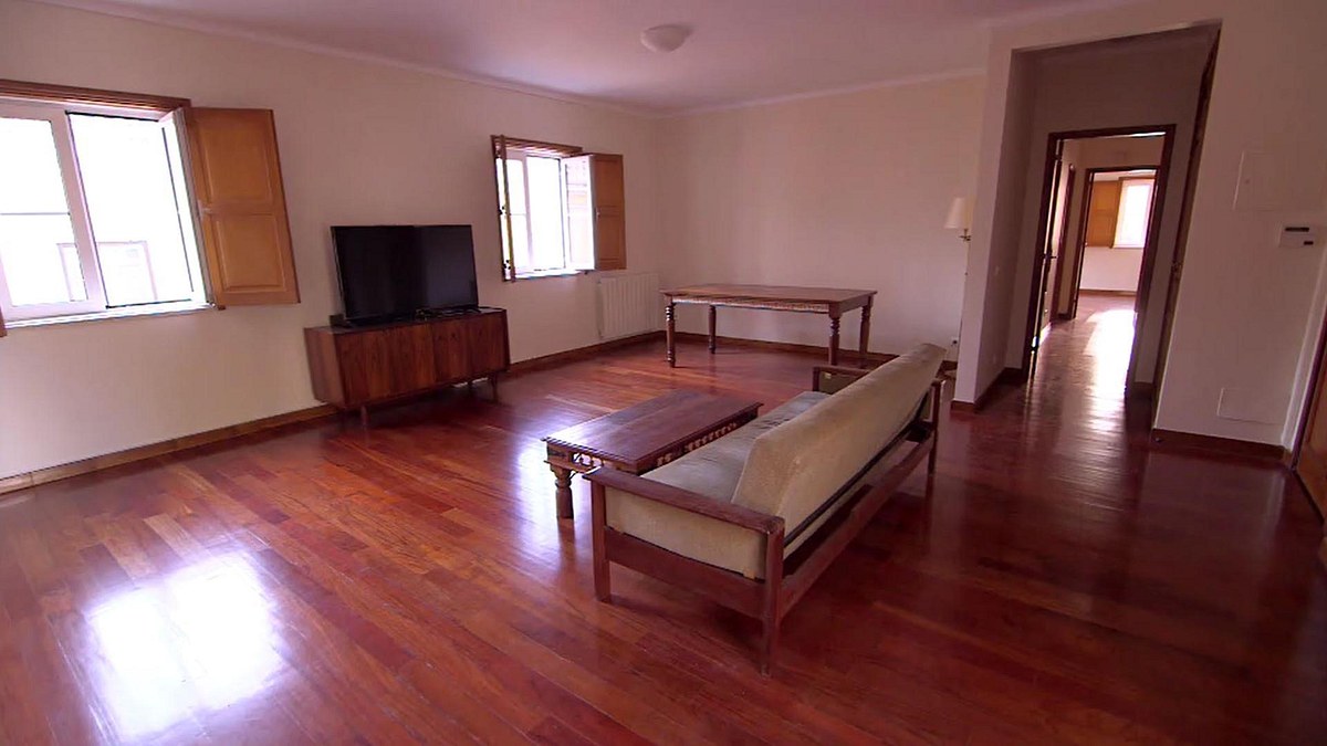 house hunters international
