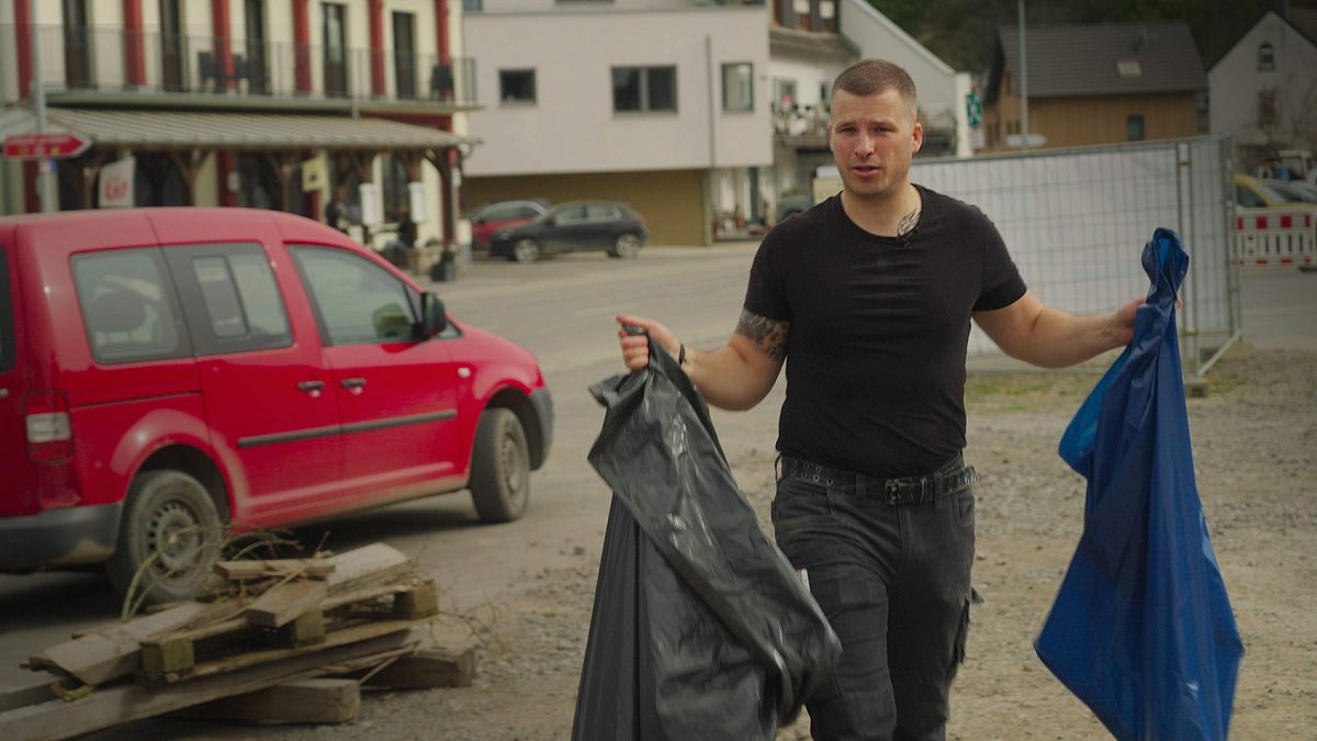 menschen im ahrtal - vier jahre nach der flut