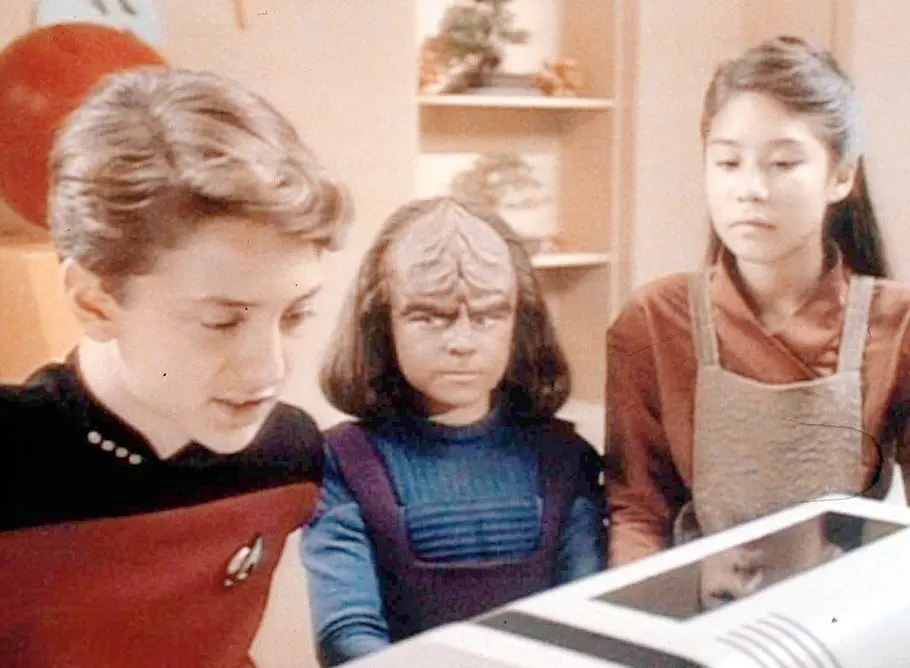 Star Trek - Das nächste Jahrhundert star trek - das nächste jahrhundert