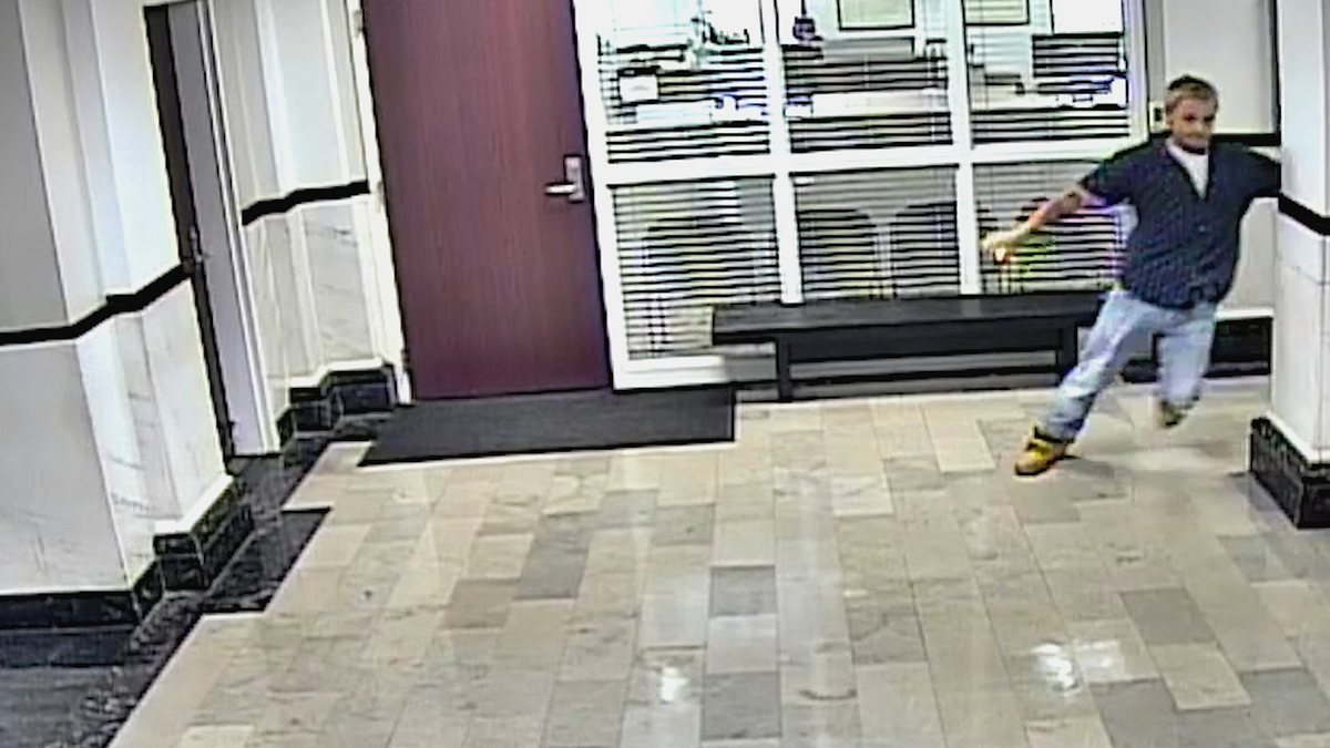 court cam - auf der anklagebank