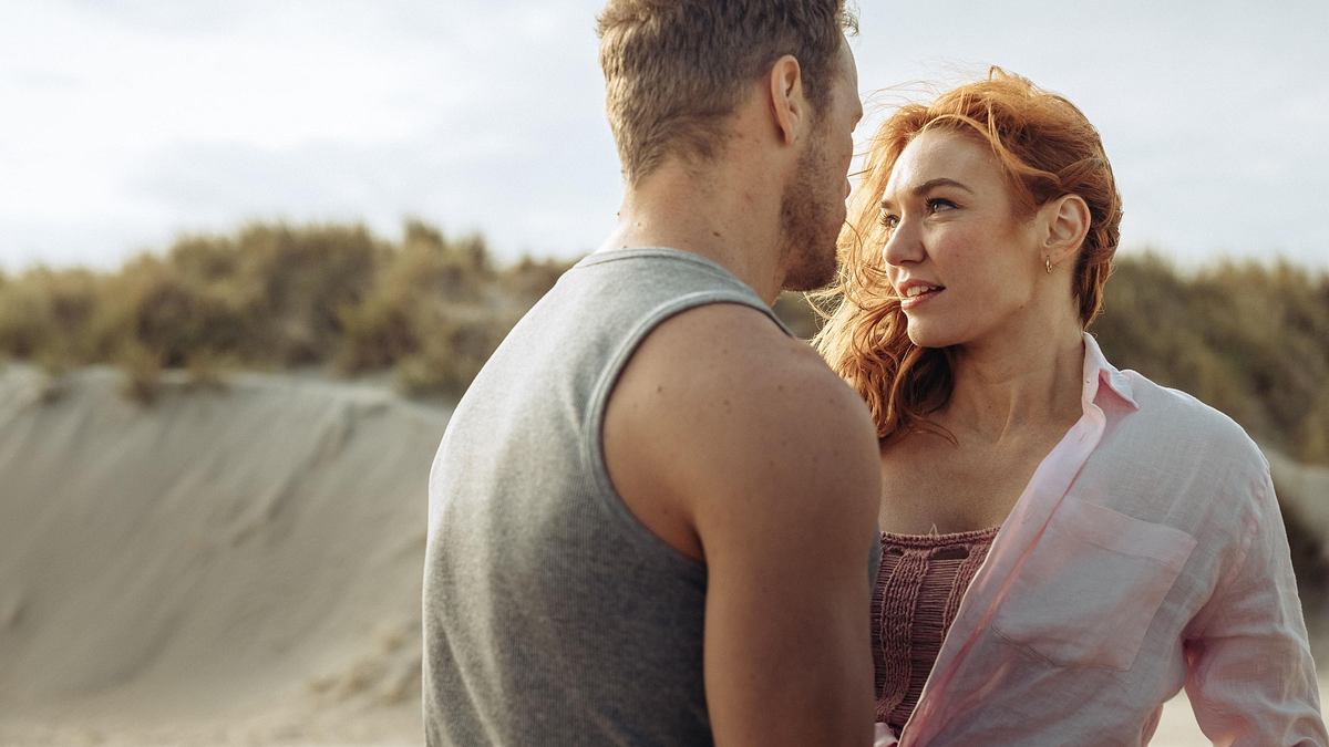 the couple next door - paare mit geheimnissen