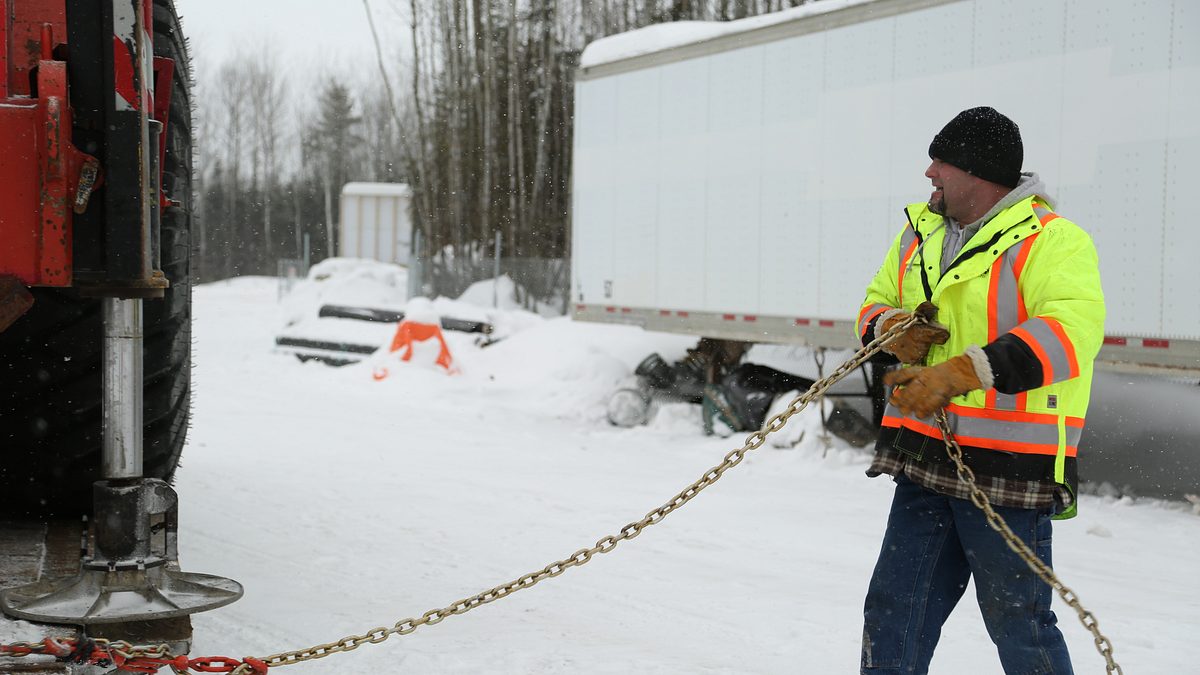 ice road truckers - gefahr auf dem eis