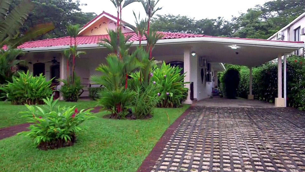 House Hunters International house hunters international
