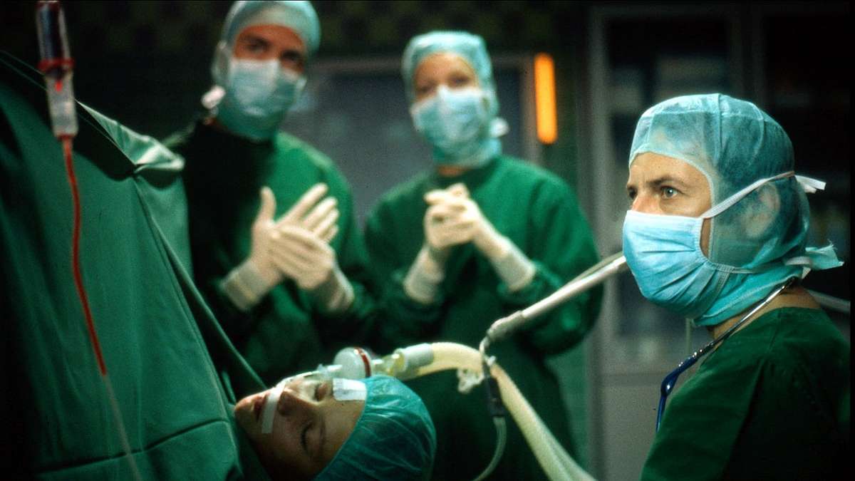 Alphateam – Die Lebensretter im OP Alphateam – Die Lebensretter im OP