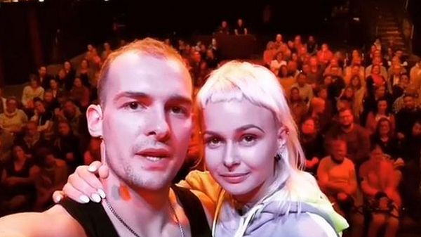GZSZ-Star Eric Stehfest über seine offene Ehe & die Vorlieben seiner bisexuellen Frau - Foto: Instagram/Eric Stehfest