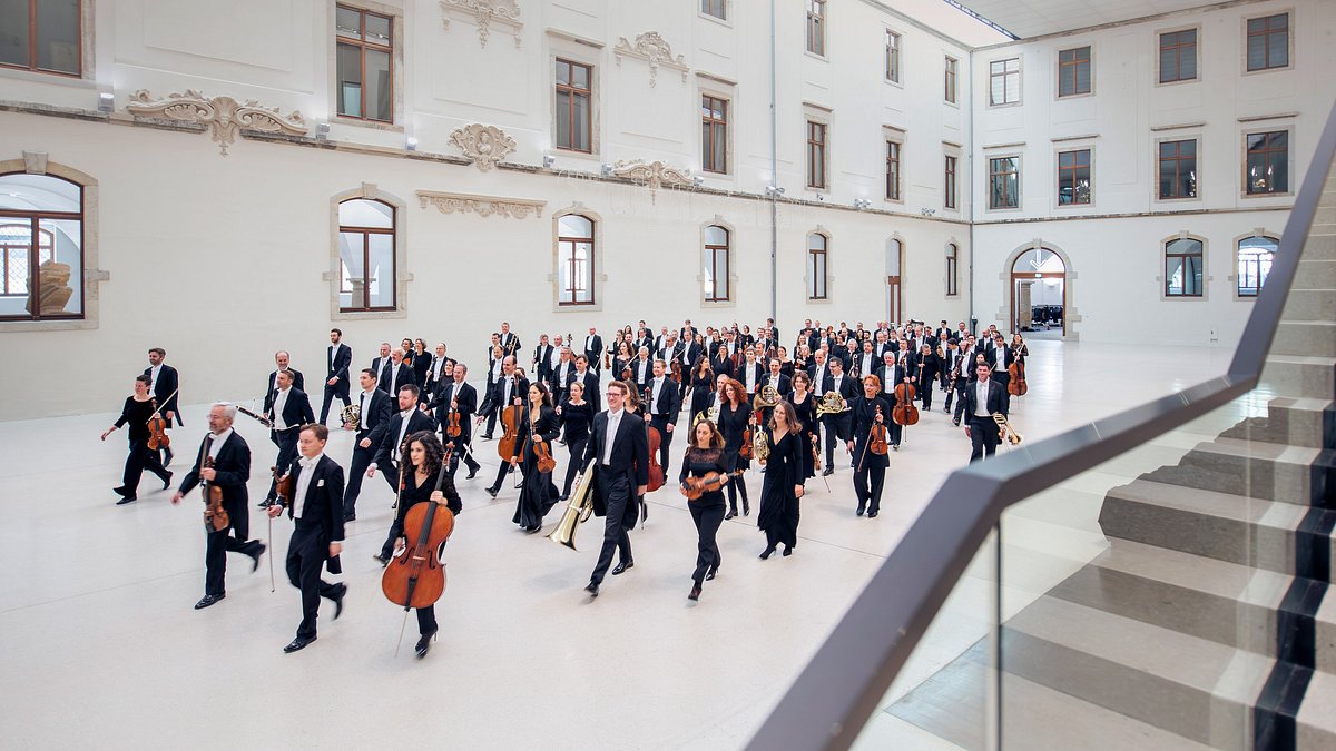 sven helbig: requiem a uraufführung aus der dresdner kreuzkirche