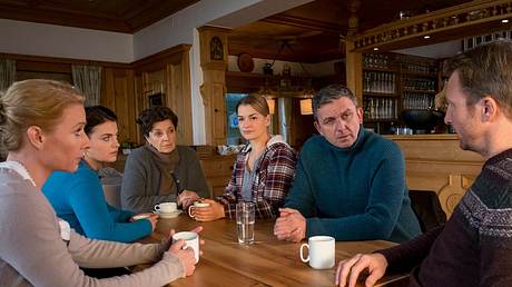 Der Bergdoktor-Vorschau: Heute (05.03.) - Foto: ZDF/Erika Hauri