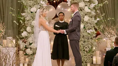 Love is blind: Diese Verlobung hat Netflix nicht gezeigt! | Liebe macht blind - Foto: Netflix