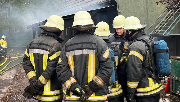 112: Feuerwehr im Einsatz