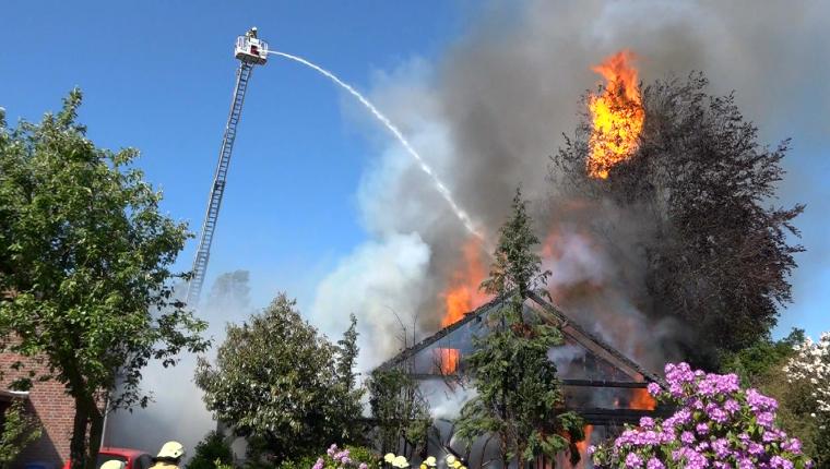 112: Feuerwehr im Einsatz