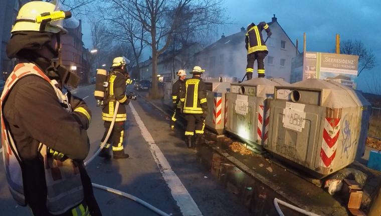 112: Feuerwehr im Einsatz