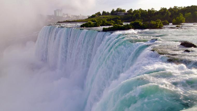 Die Niagarafälle - Kraft der Natur