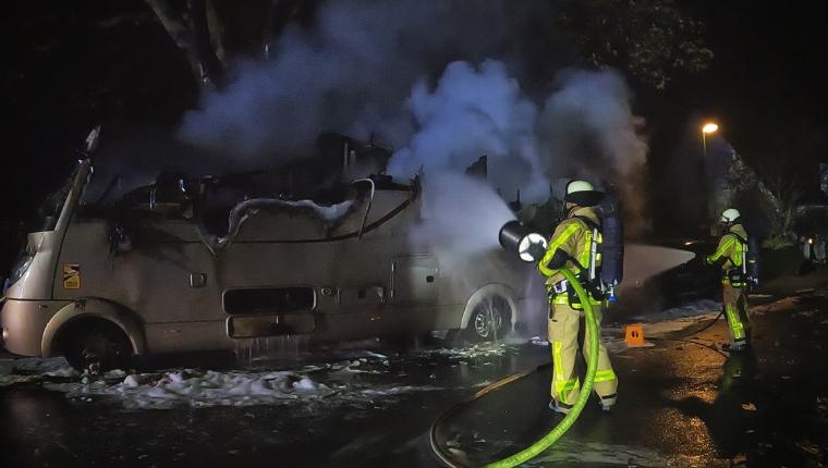 112: Feuerwehr im Einsatz