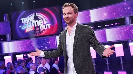 RTL Take Me Out mit Ralf Schmitz - Foto: TVNOW / Frank Dicks