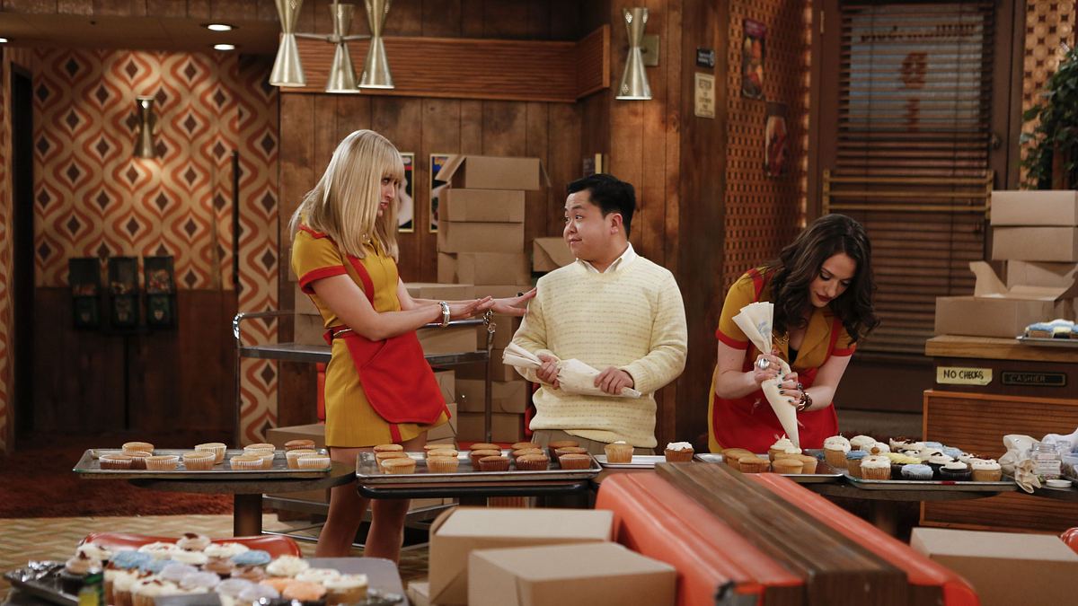 2 broke girls