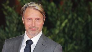 Wird Mads Mikkelsen als Johnny-Depp-Ersatz in Phantastische Tierwesen 3 zu sehen sein? - Foto: Imago Images