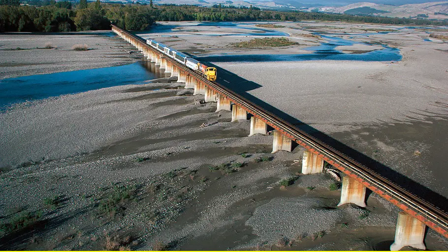 mit dem zug durch ...