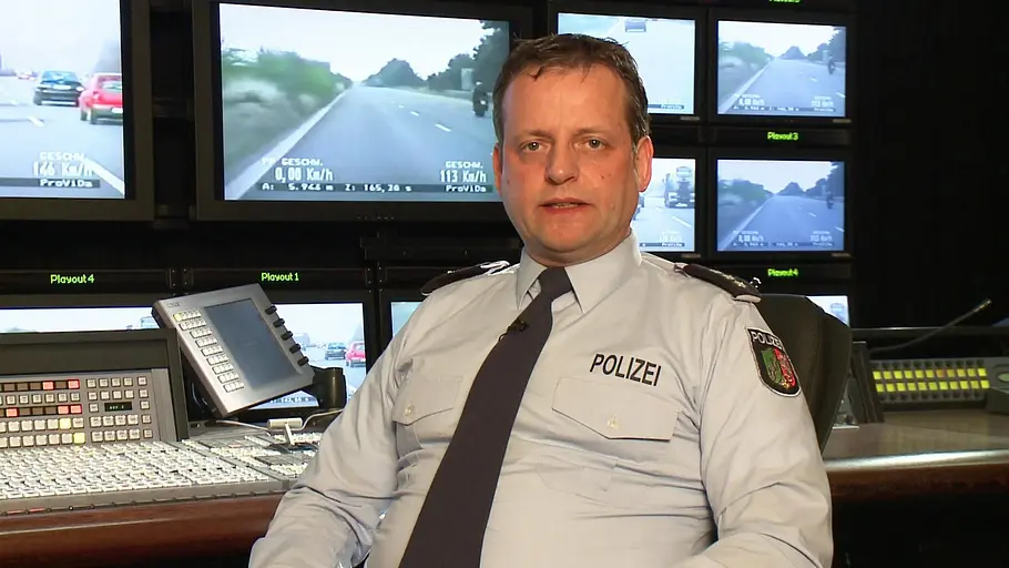Schneller als die Polizei erlaubt schneller als die polizei erlaubt
