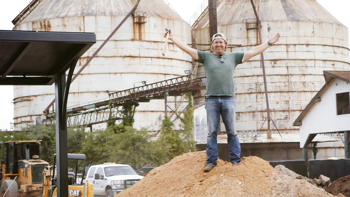 fixer upper: welcome home