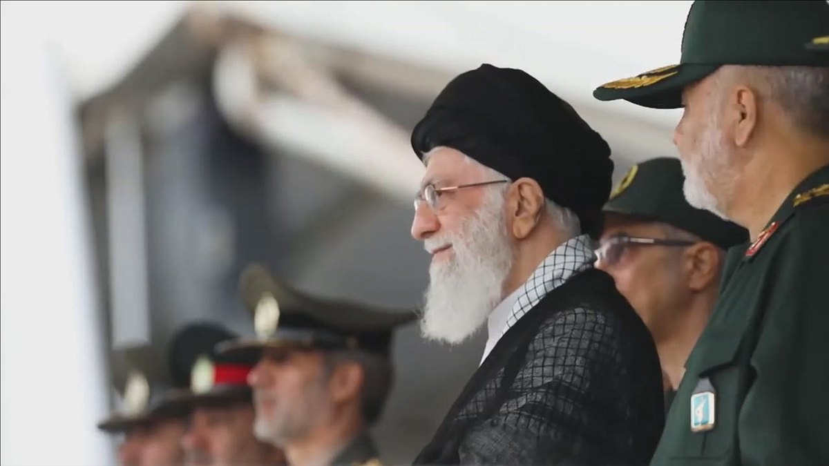 irans heimliche herrscher - die revolutionsgarden