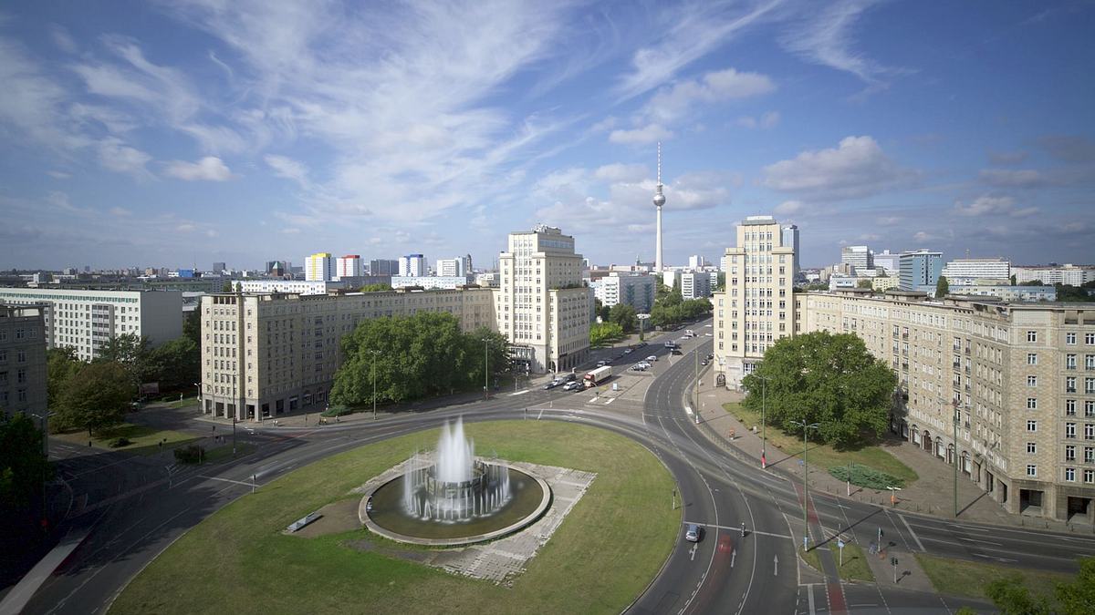 nachbarschaftsgeschichten: paris / berlin
