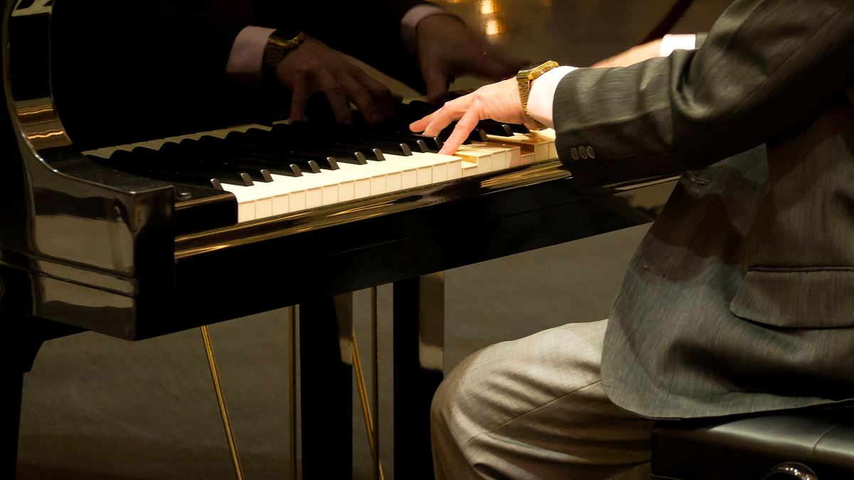 roberto giordano spielt brahms und beethoven