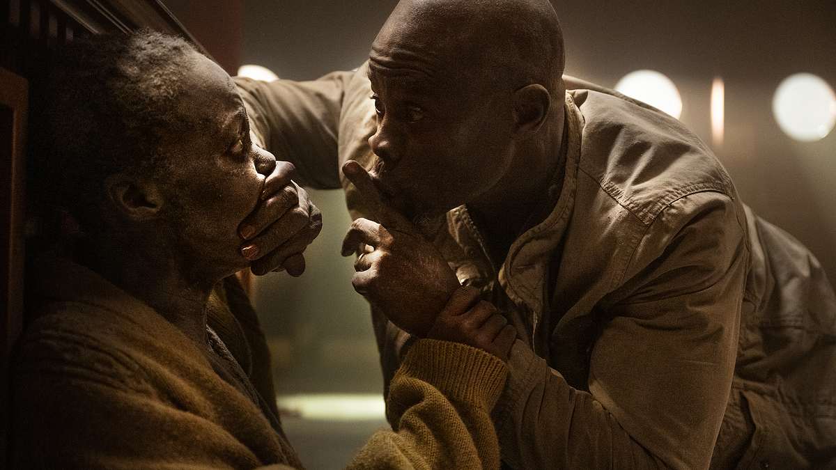 a quiet place: tag eins