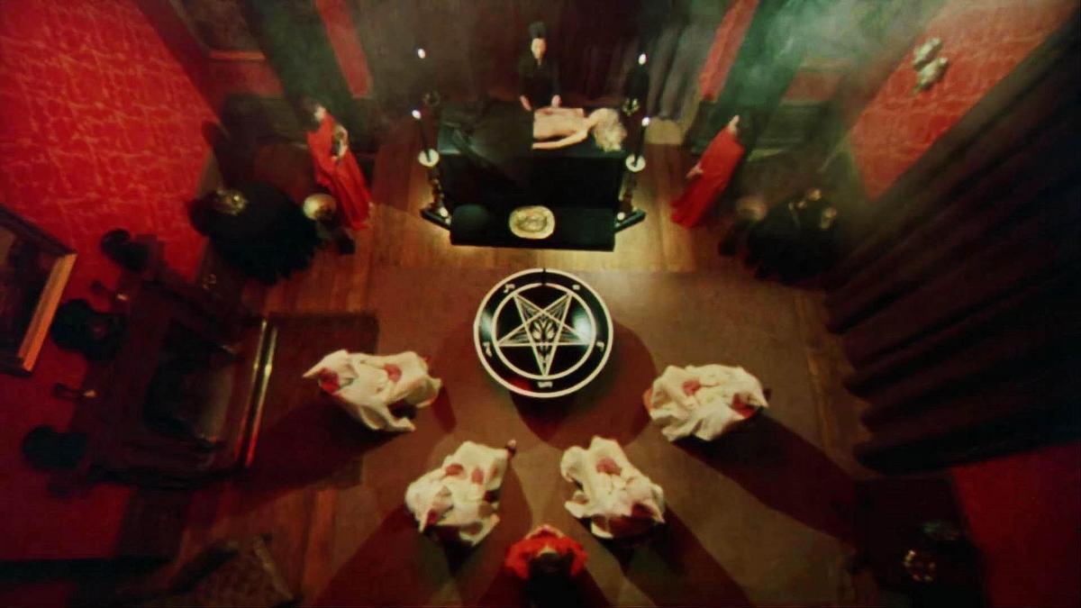 Dracula braucht frisches Blut Dracula braucht frisches Blut