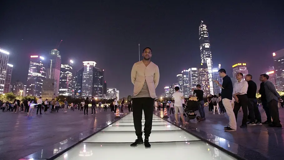 mit reggie yates durch china