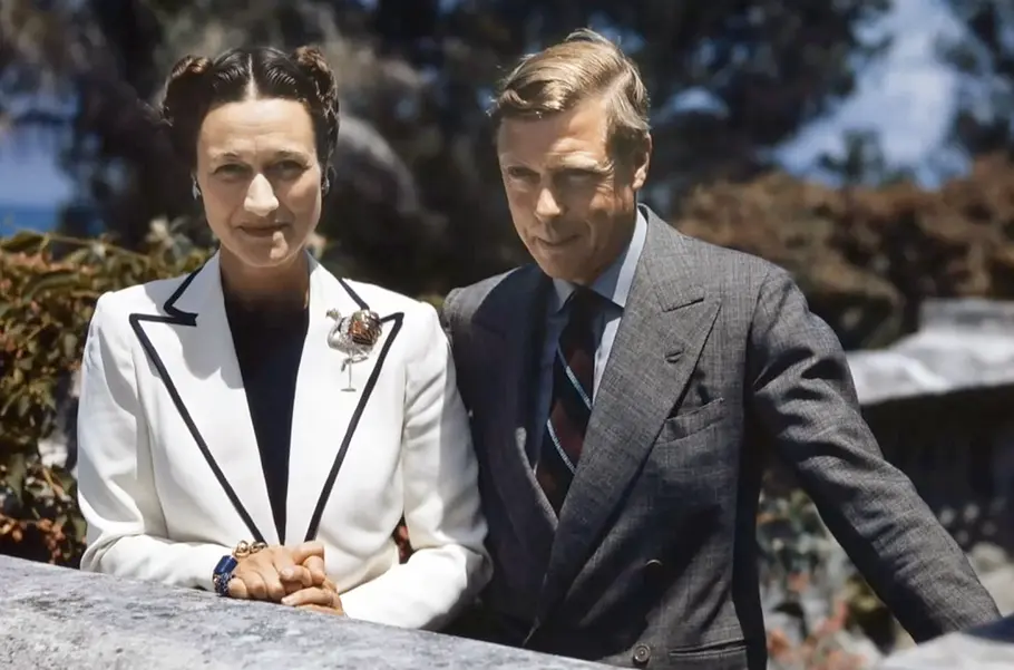 Edward vs. George: Die Windsors im Krieg edward vs. george: die windsors im krieg