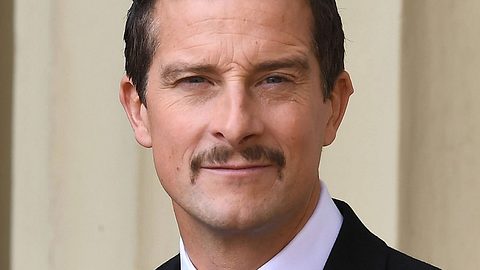 Harte Tage für Bear Grylls: Crewmitglied gestorben - Foto: IMAGO / i Images