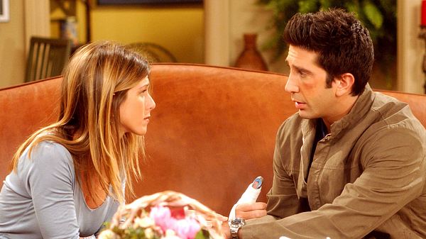 Friends / Jennifer Aniston und David Schwimmer - Foto: IMAGO / Everett Collection
