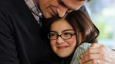 Modern Family: So anders sieht Alex Dunphy in echt aus! - Foto: RTL NITRO Modern Family: So anders sieht Alex Dunphy in echt aus! - Foto: RTL NITRO