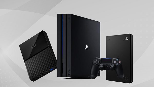 Externe Festplatte PS4 - Foto: Seagate, Western Dynamics, istock: Who_I_am