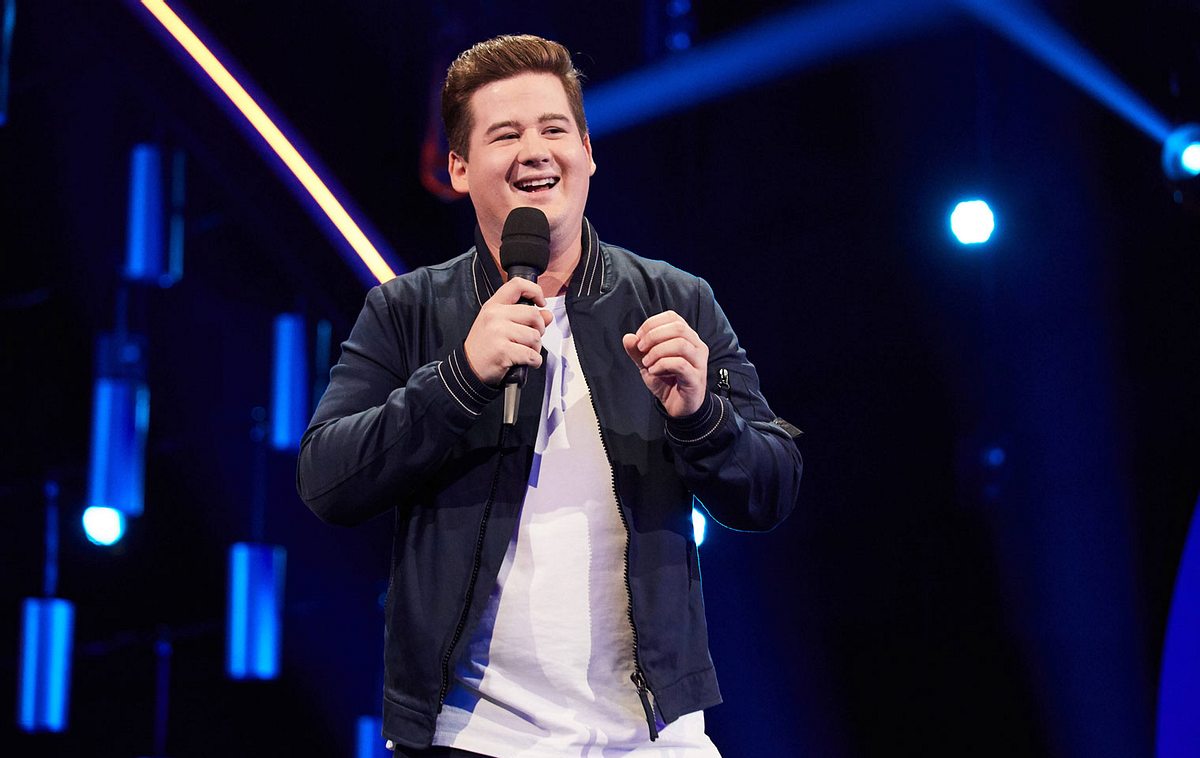 Chris Tall moderiert Das Supertalent