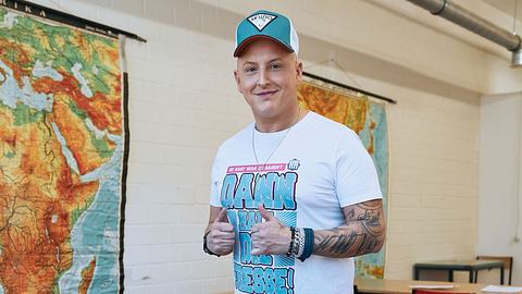 Nach Krass Schule-Aus: Kevin Reumann ergreift ungewöhnlichen Beruf - Foto: RTLzwei
