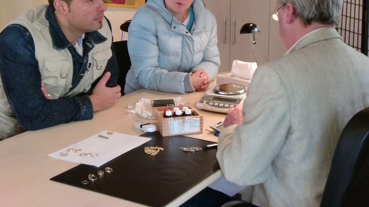 der trödeltrupp - das geld liegt im keller
