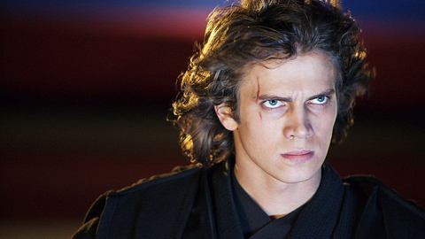 Star Wars: In dieser Serie spielt Hayden Christensen wieder Darth Vader! - Foto: IMAGO / Everett Collection