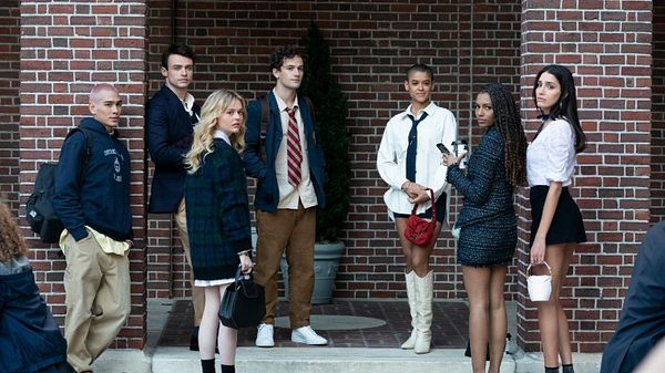 Gossip Girl Neuauflage auf TVNOW im Stream - Foto: RTL / ©2021 WarnerMedia Direct, LLC. All Rights Reserved